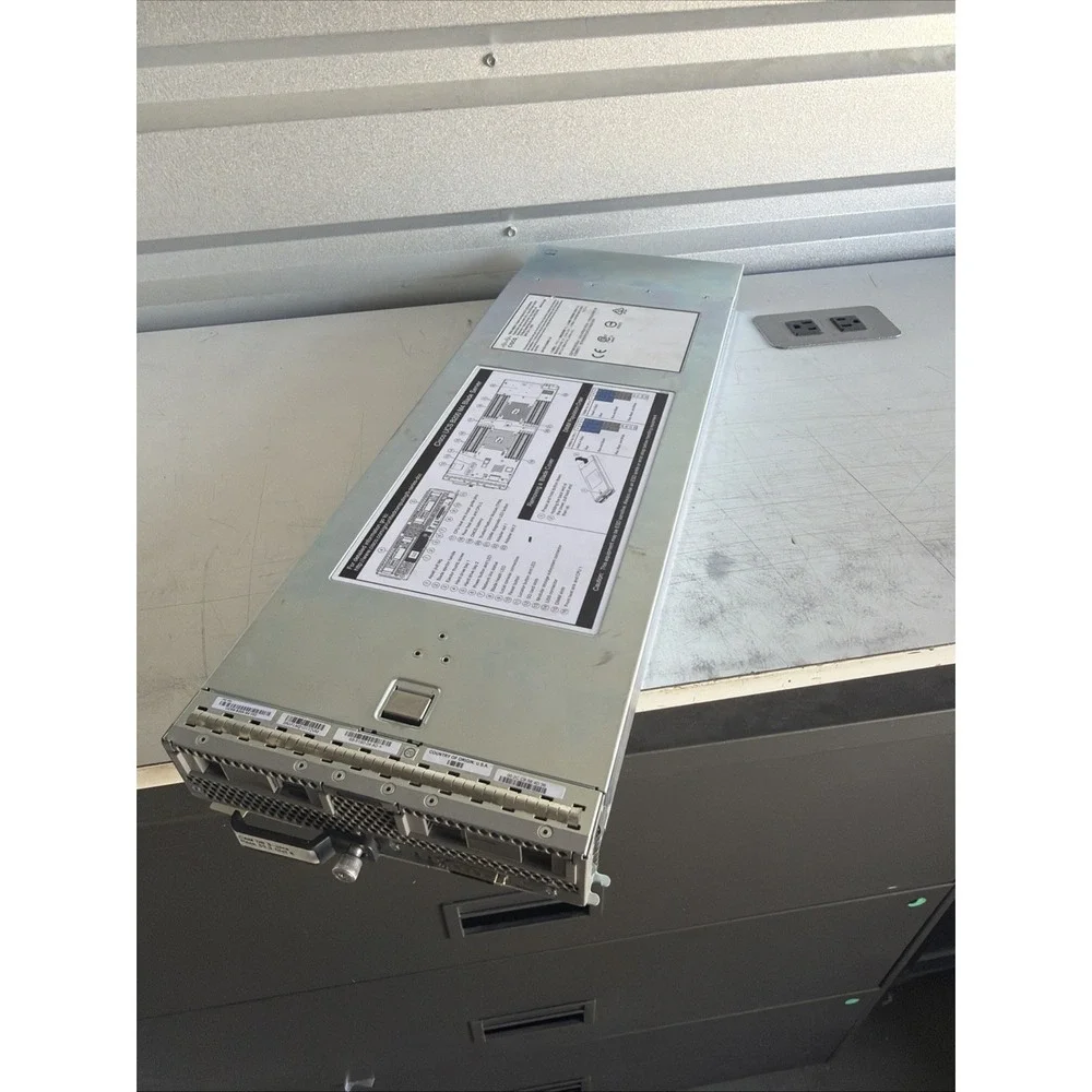 Cisco UCS B200 M4 Blade Server Core E5-2640V3 ,No HD No RAM